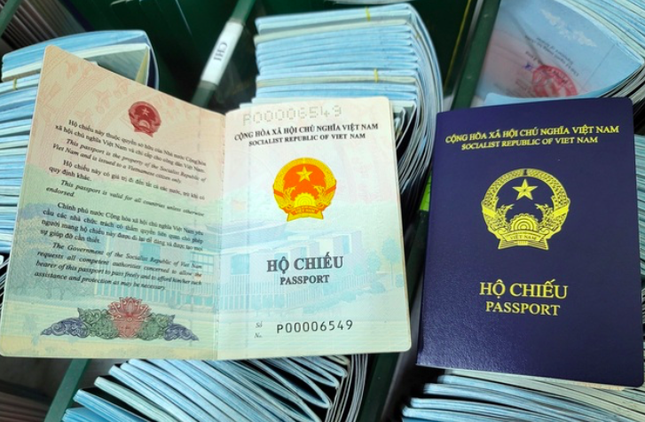 VÌ SAO ĐỨC NGỪNG CẤP VISA VÀO HỘ CHIÊU MẪU MỚI CỦA VIỆT NAM ?